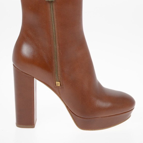 Michael Kors Frenchie platform mid-calf boots.
Size 9 - Worn once! - Picture 3 of 8